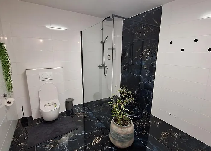 Crossroads Hideaway * Brod na Kupi