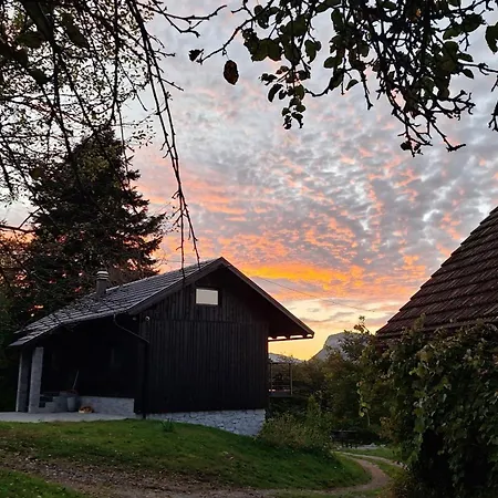 Σαλέ Crossroads Hideaway