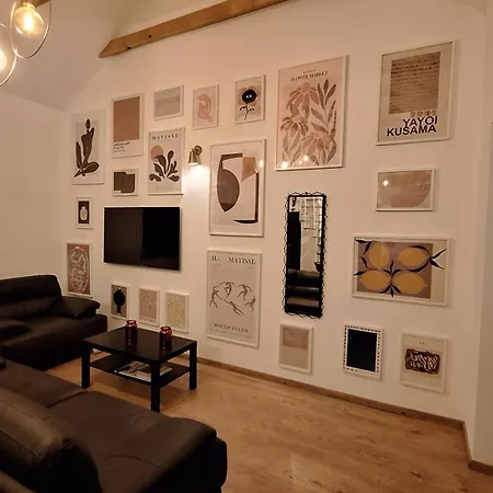 Crossroads Hideaway Σαλέ *