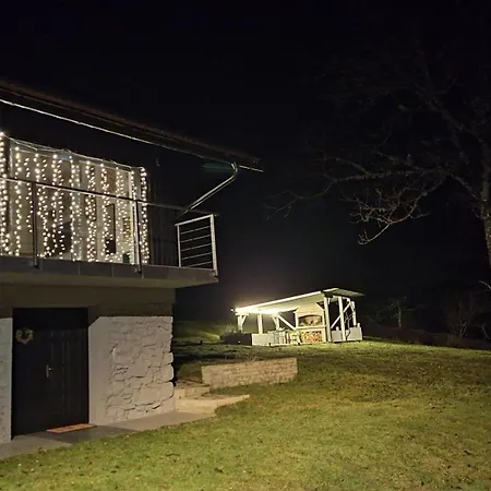 Crossroads Hideaway Chalet Brod na Kupi